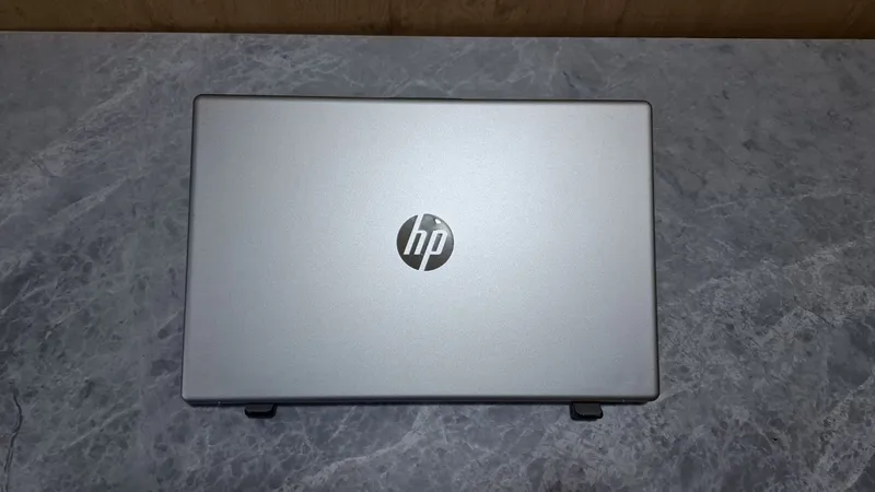 HP noutbuki 3 HP noutbuki 3