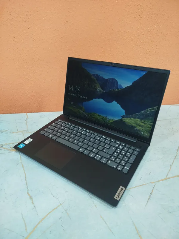 Продается Ноутбук Lenovo