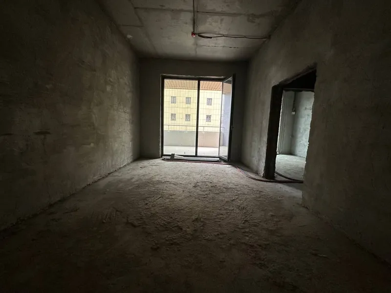 СРОЧНО ПРОДАЁТСЯ 2-х комнатная квартира в ЖК Infinity "Spirit" ул Сад — фото 2