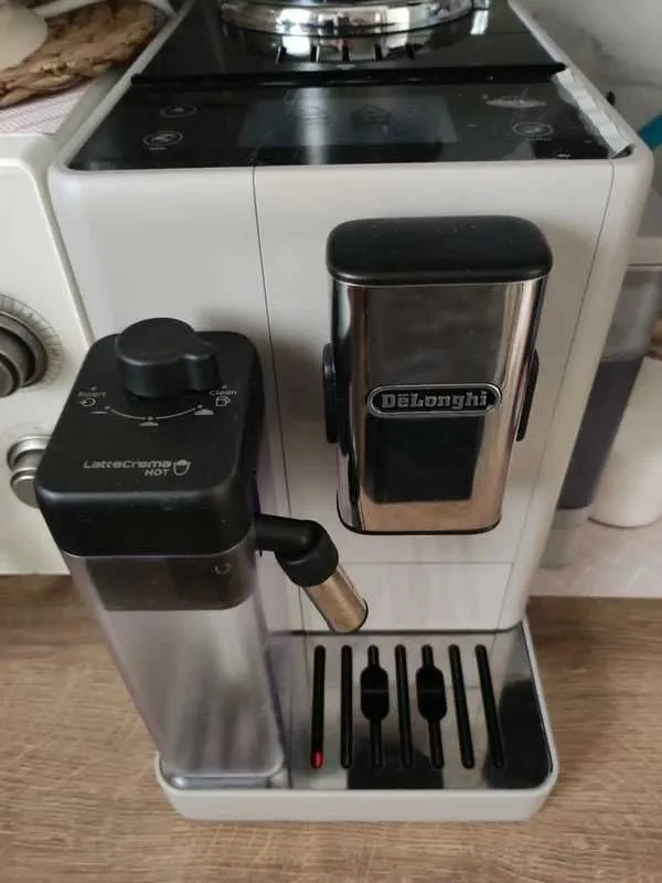 Кофемашина De'Longhi EXAM 440.55 Ваш надежный домашний Бариста!! 3 Кофемашина De'Longhi EXAM 440.55 Ваш надежный домашний Бариста!! 3