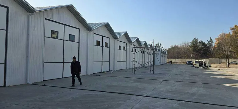 Toza ombor yoki sex ijarasi. Balandligi 4,4 m. Yangiyo‘l shahri, 600 m² 1 Toza ombor yoki sex ijarasi. Balandligi 4,4 m. Yangiyo‘l shahri, 600 m² 1