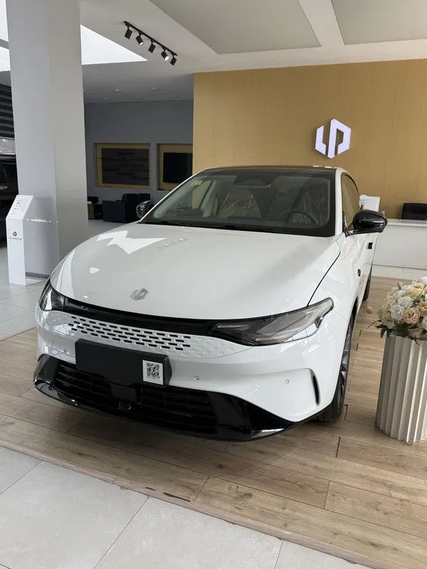Leapmotor c01 216 km gibrit oq rang