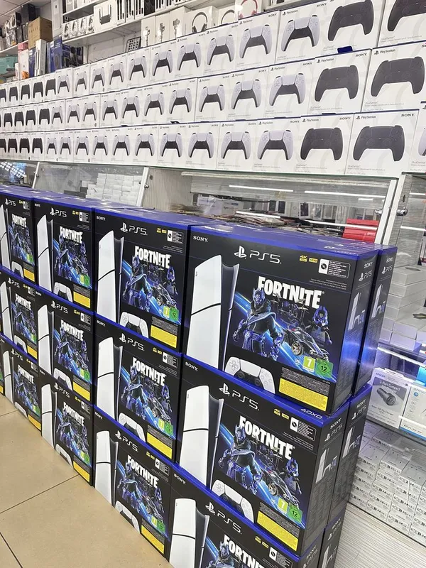 Новый плейстейшн Sony PS5 Digital Edition с игрой Fortnite! Оригинал! — фото 1