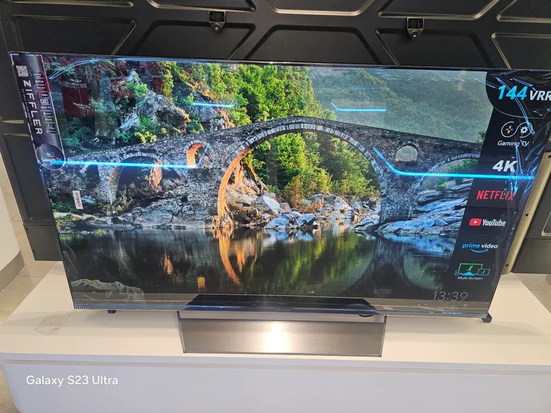 ZIFFLER 65U900G NEW MODEL 2025 144HZ SMART GOOGLE TV 1