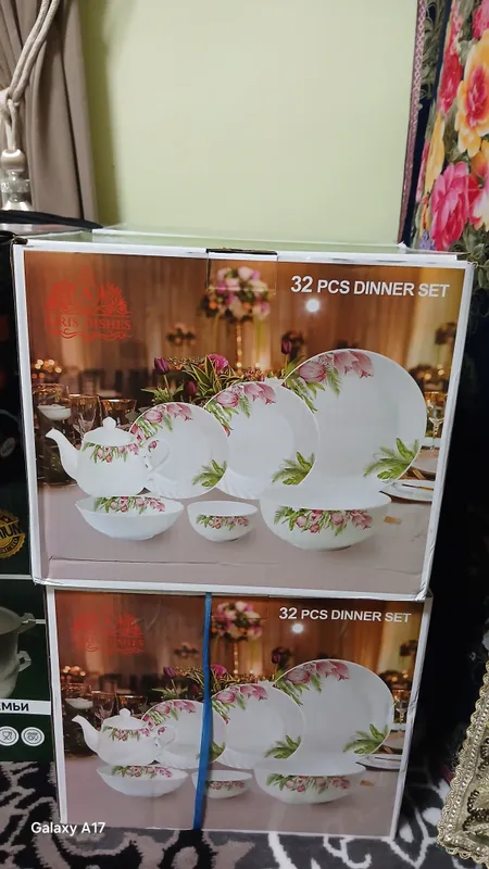 32 pcs dinner set 4 pachka bor. 32 pcs dinner set 4 pachka bor.