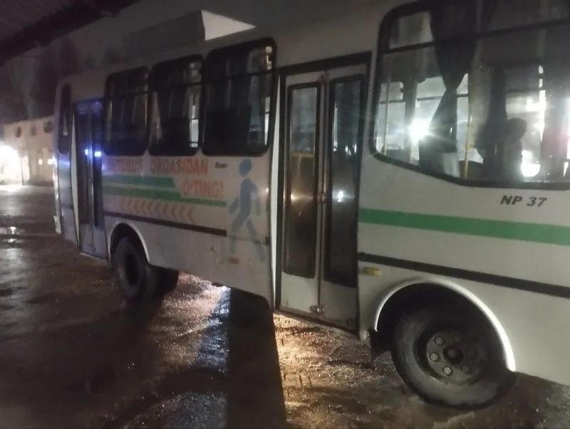 Aftobiz ISUZI Halati yaxshi 4 Aftobiz ISUZI Halati yaxshi 4