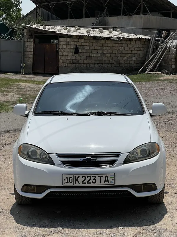 Gentra sotiladi 1 Gentra sotiladi 1