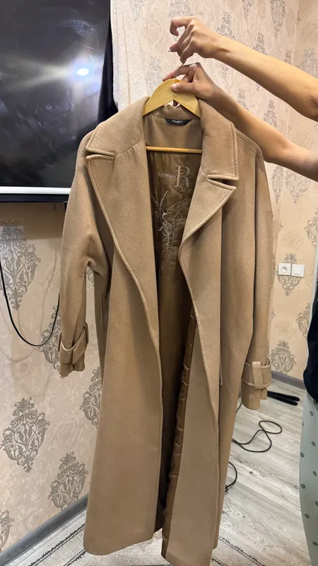 Ayollar pal’tosi, 40 2 Ayollar pal’tosi, 40 2