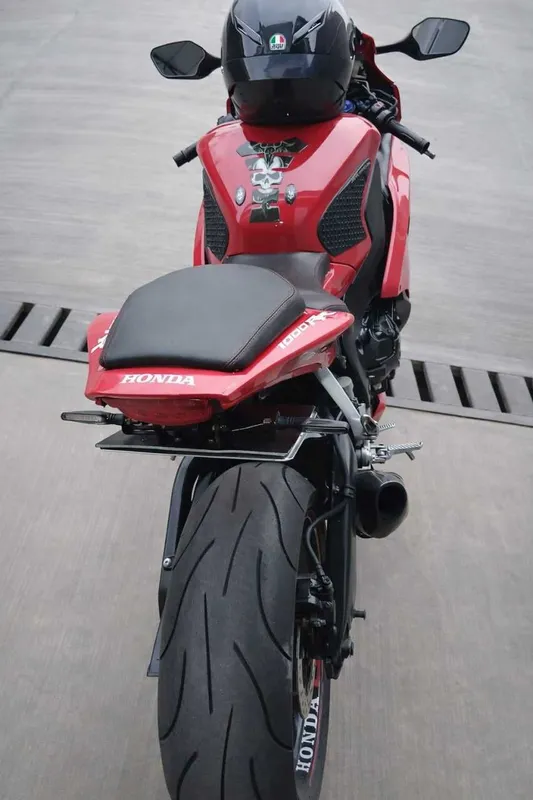Мотоцикл Honda CBR1000RR Fireblade — фото 4