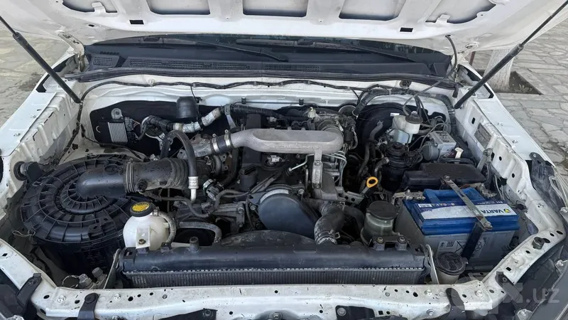 Toyota Hilux сотилади 2008йил 7 Toyota Hilux сотилади 2008йил 7