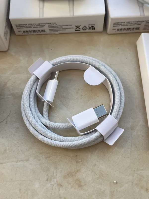Iphone zaryadka Apple adapter Iphone 15 pro kabel — фото 2