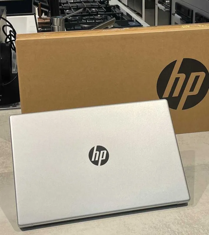 HP Laptop FC0146DX AMD Ryzen 5 7520U/8/512/Display 15'6 FHD IPS Touch 3 HP Laptop FC0146DX AMD Ryzen 5 7520U/8/512/Display 15'6 FHD IPS Touch 3