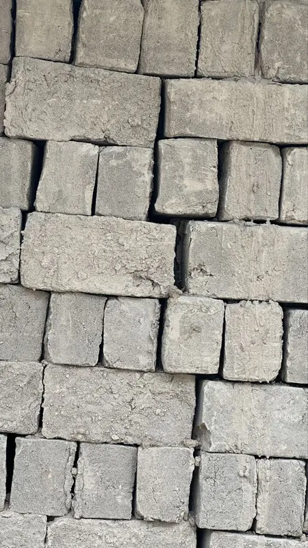 Хом гишт. Кирпич