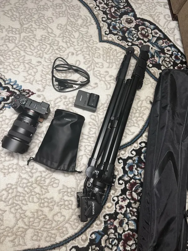 Sony a7cii + объектив 24-105 + 2шт батарейка + зарядка + штатив 6 Sony a7cii + объектив 24-105 + 2шт батарейка + зарядка + штатив 6