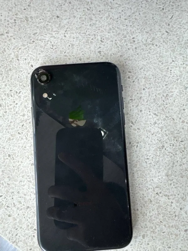 Iphone xr ………….. — фото 1