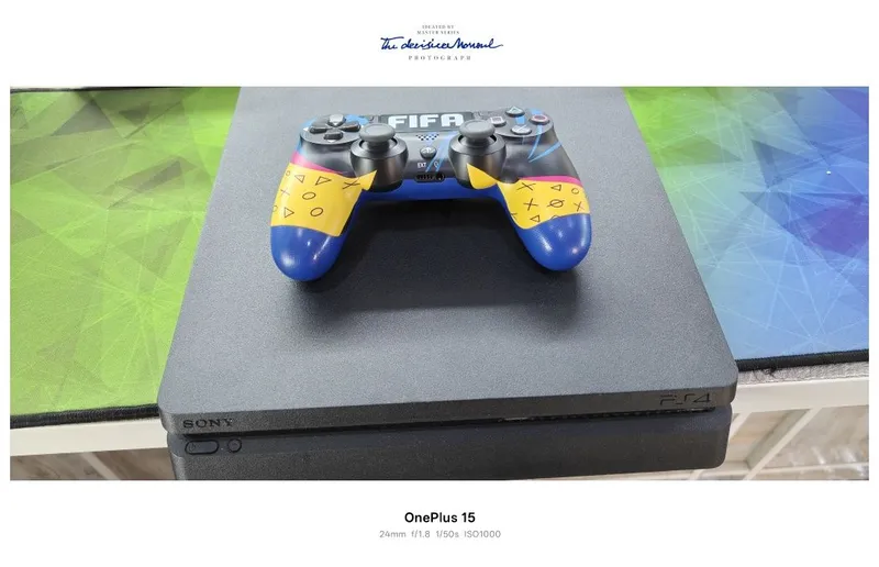 Playstation 4 slim Playstation 4 slim