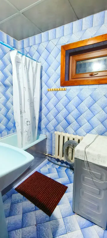 продается Срочно 2комн метро шахристон 7