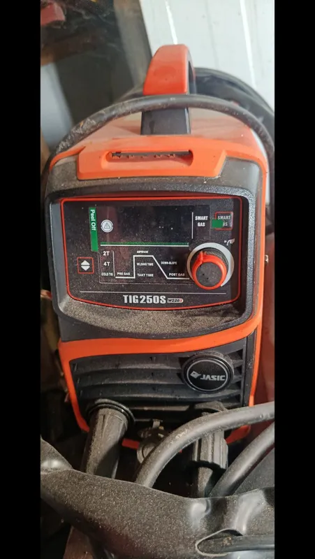 Argon jasik aparati tig 250s Argon jasik aparati tig 250s