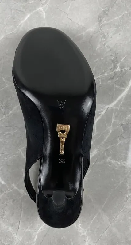 Роскошные босоножки Salvatore Ferragamo.Оригинал — фото 2