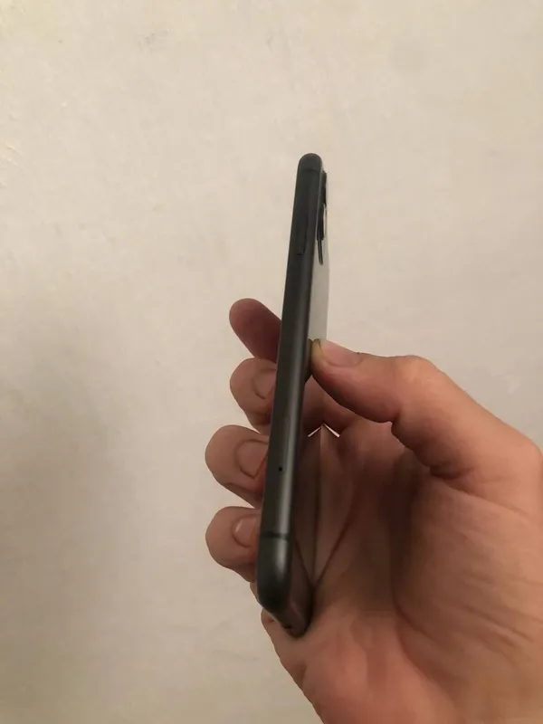 iPhone 11 xotira 64GB 5