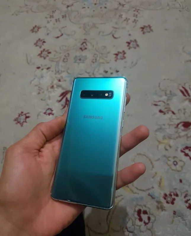 Samsung S10+ 8/128 ГБ Срочно 1 Samsung S10+ 8/128 ГБ Срочно 1