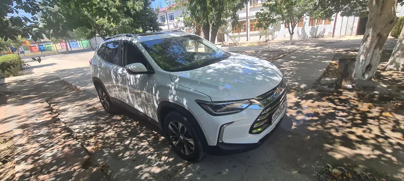 Chevrolet Trecker 2 Premier 8