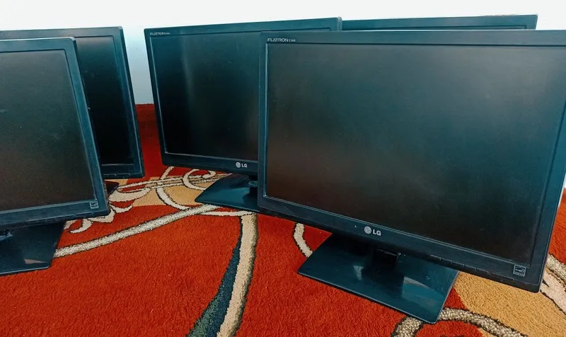 Компьютер Corei3 + LG Монитор — фото 2