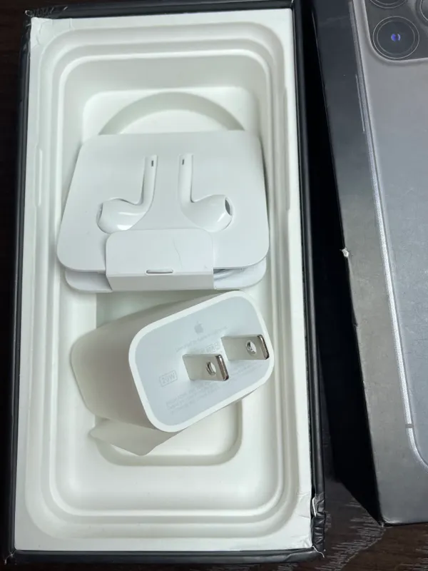 Айфон галофка Адартер Америка Iphone zaryadka USA