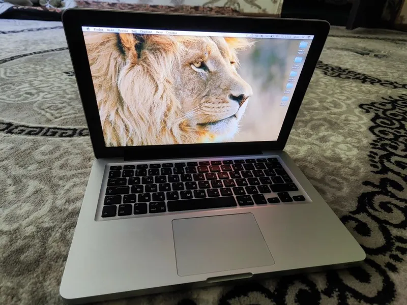 MacBook Pro sotiladi — фото 1