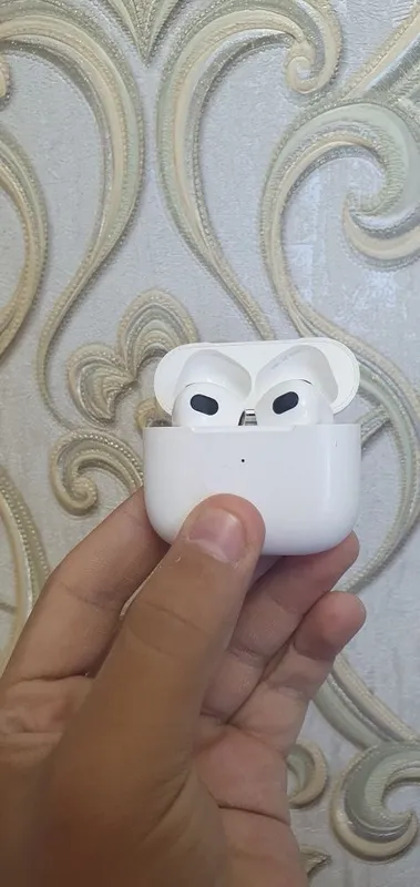 AirPods 4, привезены из Дубая 1 AirPods 4, привезены из Дубая 1