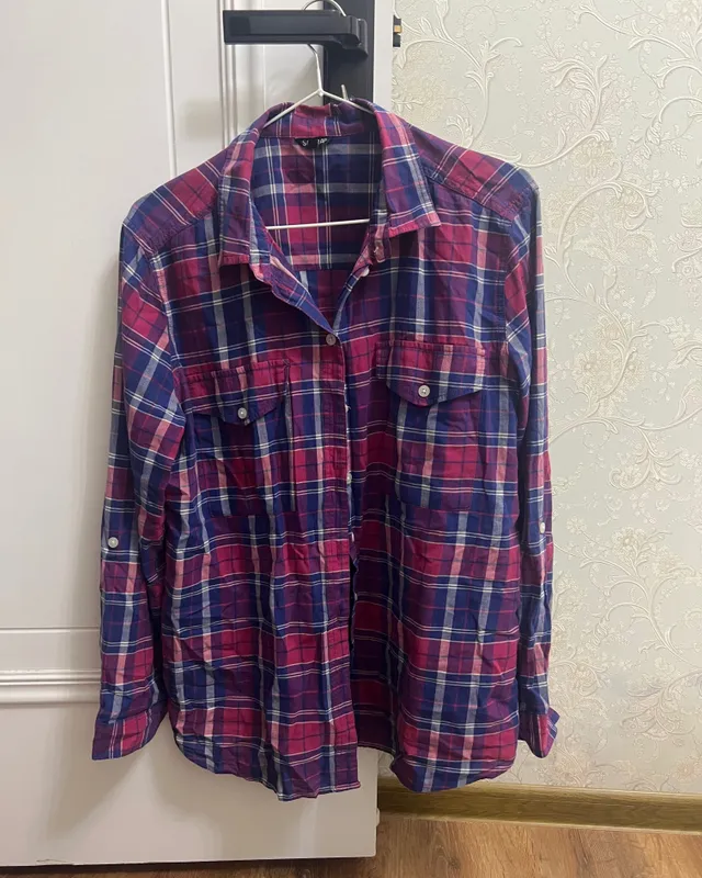 Рубашкалар б/у размер М 1 Рубашкалар б/у размер М 1