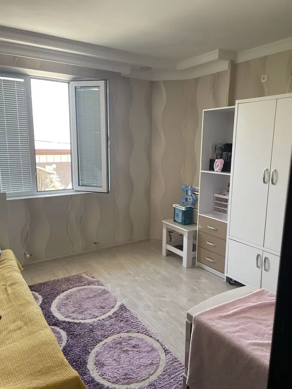 Ijara uy tashmi karima mahallada studentlar va ishlaydigin ayyollar u — фото 1