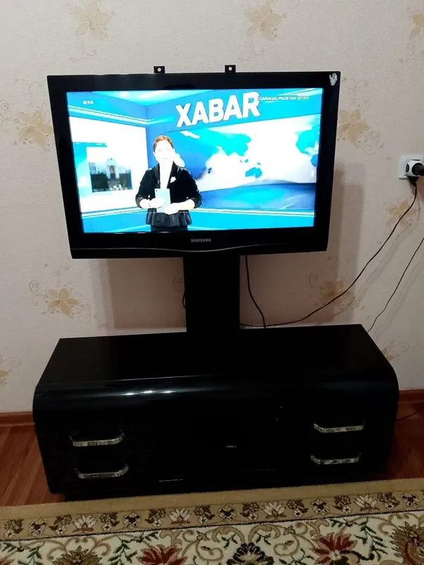 Телевизор Самсунг с поставкой вместе