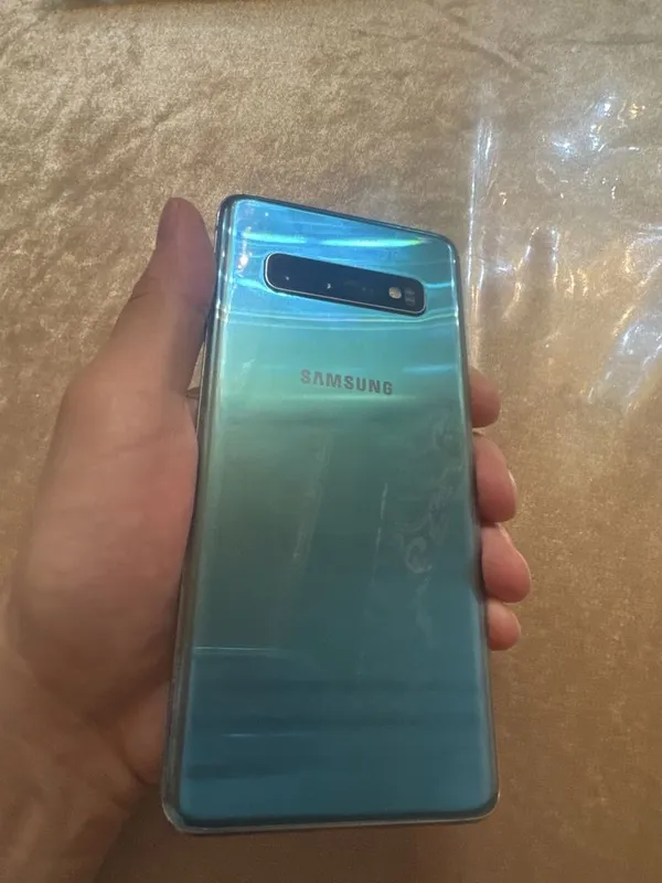 samsung s10 ideal