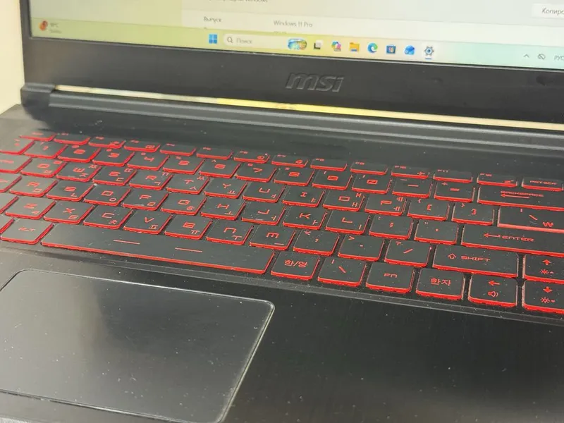 Ноутбук Msi 2