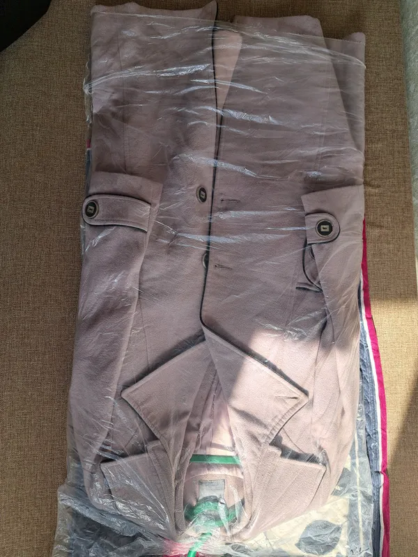 Palto ayollar uchun 44-46 3