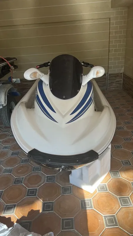 Продам гидроцикл Jet Sky 1 Продам гидроцикл Jet Sky 1