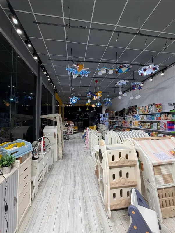 Срочно Аренда Идельно под Showroom бутик Место с высокой проходимостью 3 Срочно Аренда Идельно под Showroom бутик Место с высокой проходимостью 3