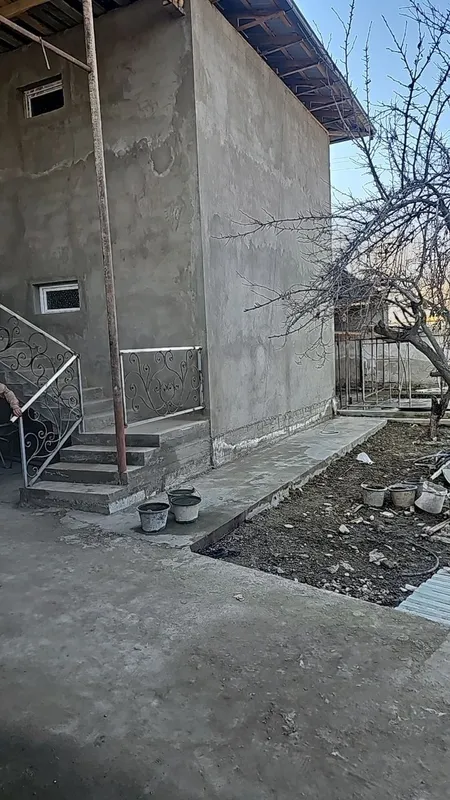 Сдаётся в аренда помещение жилое 83м³ с ремонтом и 2 этажное 396м²,.