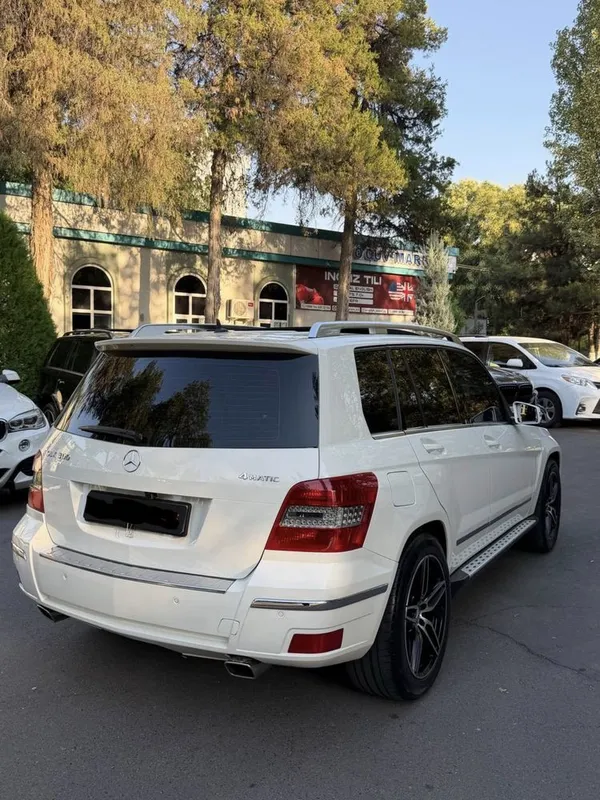 Mersedes Benz GLK 300 4matic 2 Mersedes Benz GLK 300 4matic 2
