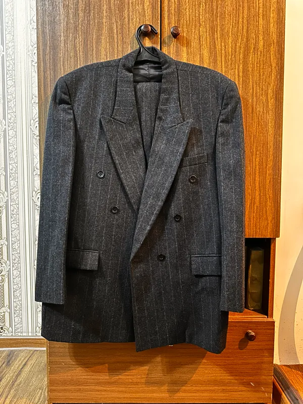 Erkaklar kostyumi 1