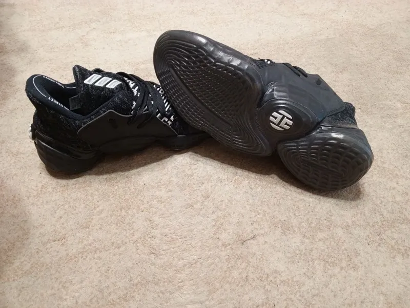 Новые коллекционные кроссы Adidas Harden 4, 45 размер — фото 1