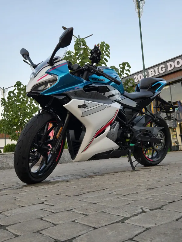 CF moto 250 sr lite 1