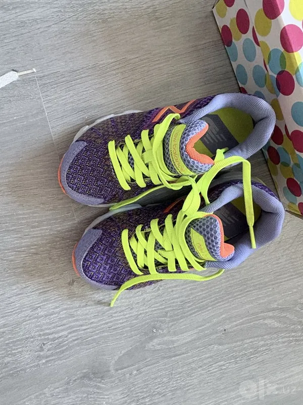 Кроссовки New balance унисекс 1 Кроссовки New balance унисекс 1