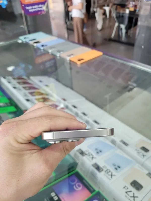 iphone 16 pro max idyal karobklari bor 98 % 4 iphone 16 pro max idyal karobklari bor 98 % 4