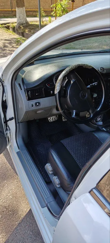 Lacetti 1.8L 2010 год — фото 2