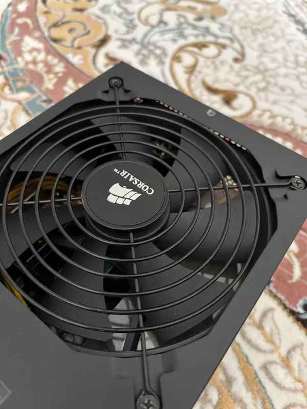 Блок питание Corsair 750W Professional 3