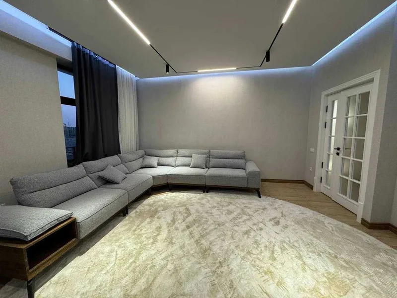 3-комнатная квартира, 90 м², Яшнобод 1