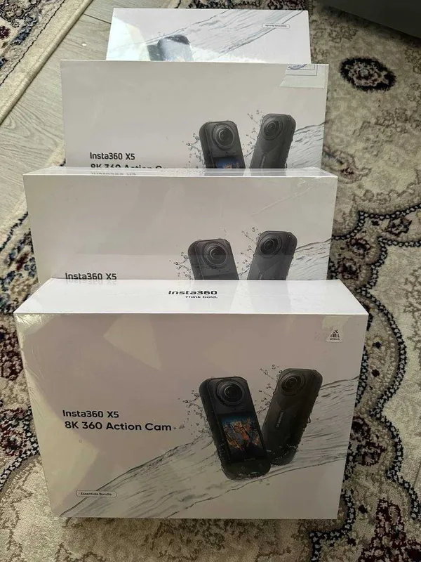 Insta 360 X5 8K 360 action cam ESsential bundle 1 Insta 360 X5 8K 360 action cam ESsential bundle 1