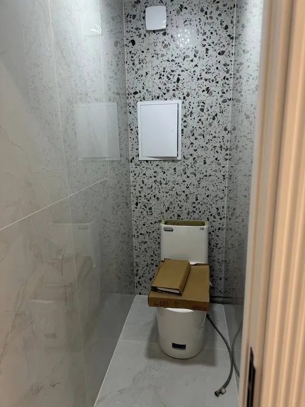 Balkonli keng 3 xonali kvartira sotiladi 9 Balkonli keng 3 xonali kvartira sotiladi 9